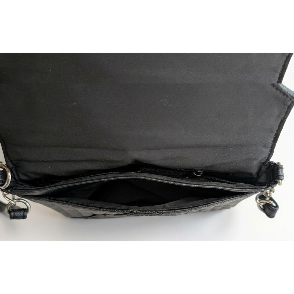 Nine West Small Black Shoulder Bag / Clutch, Faux Leather, Front Flap, 8.5" x 6" - Picture 7 of 9